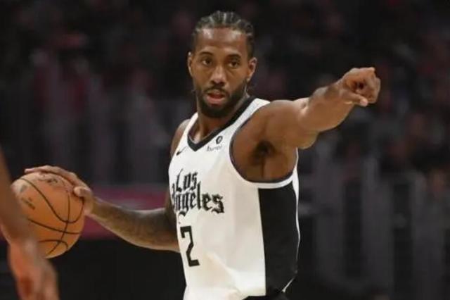 一场0：0让邵佳一收获最大发现 国足新门神诞生 3老将可以退役了（0-0一役让邵佳一有重大收获：国足新门神横空出世，三名老将该退役了）