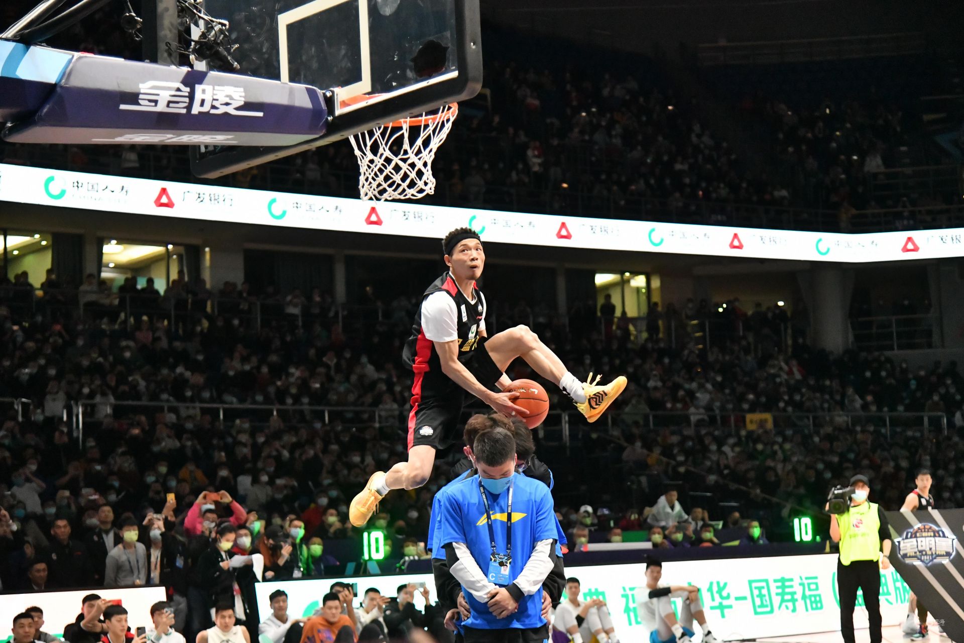 NBA球队季后赛对阵预测（NBA季后赛对阵前瞻）