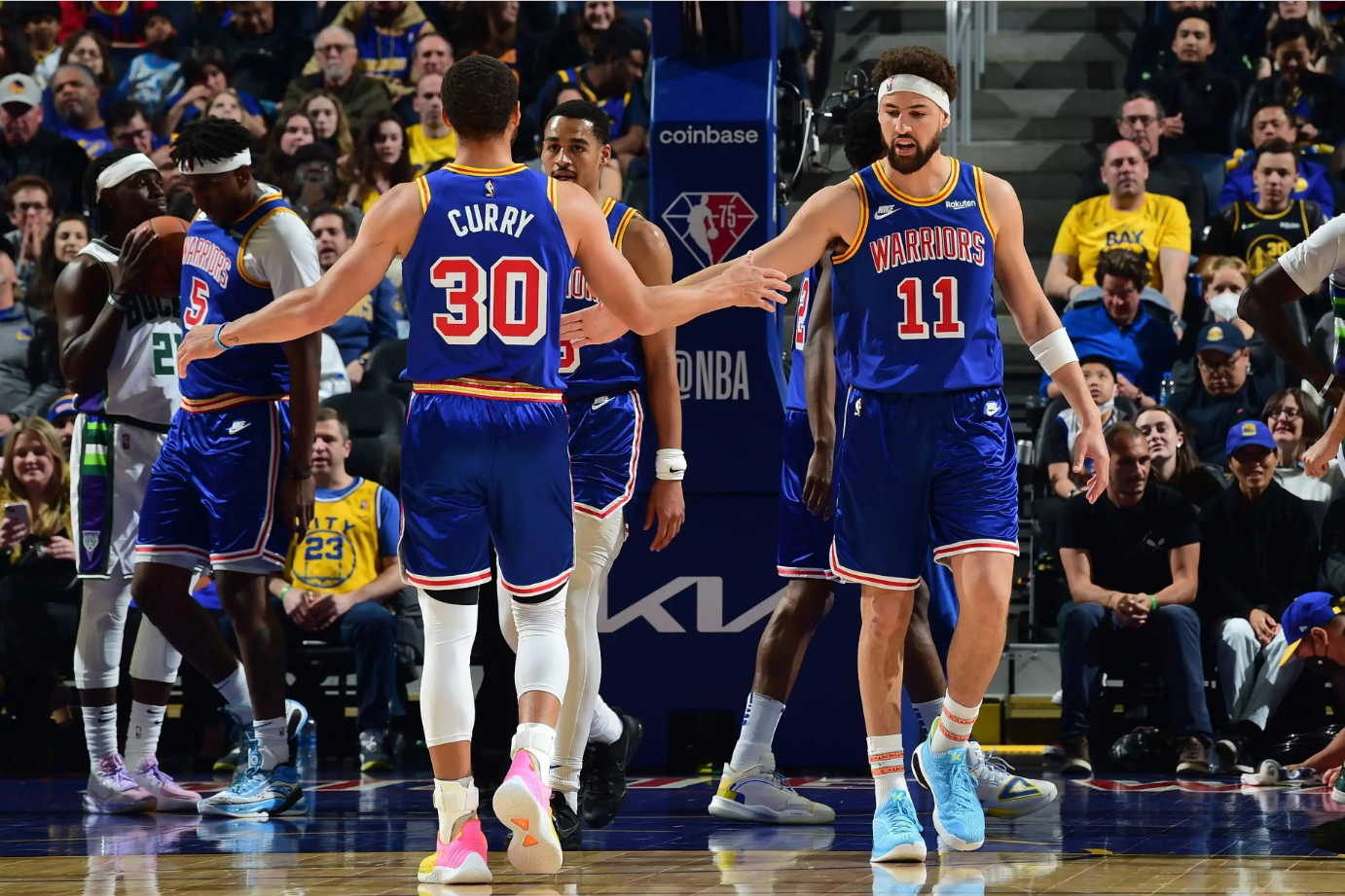 CIES列2021年来转会盈利榜：法鹰2.86亿欧居首，布莱顿第二（CIES公布2021年至今转会盈利排名：法鹰以2.86亿欧领跑，布莱顿第2）