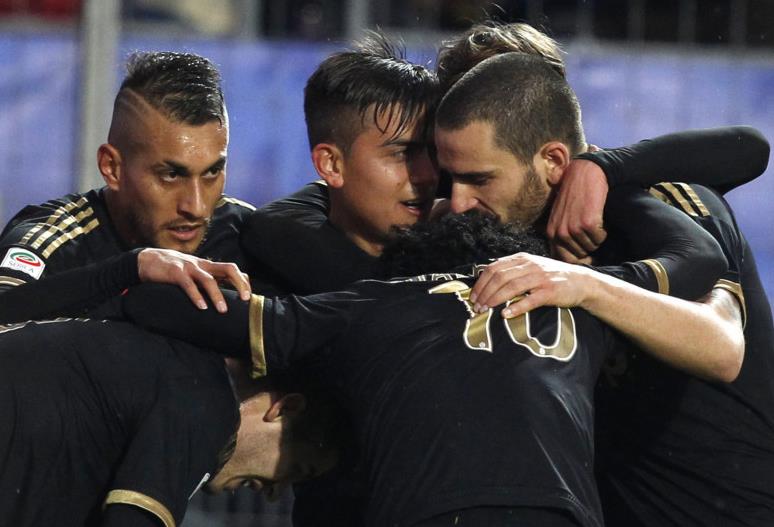 辽宁输江苏！双小外狂铁，本土球员无支点，江苏双外合砍51分！（辽宁不敌江苏：双小外手感冰冷、本土无支柱，江苏双外援合力轰下51分）