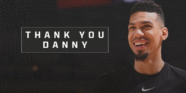 足球曼城豪取八连胜，瓜帅怒赞全队发挥完美（曼城豪夺八连胜，瓜迪奥拉盛赞全队表现无懈可击）